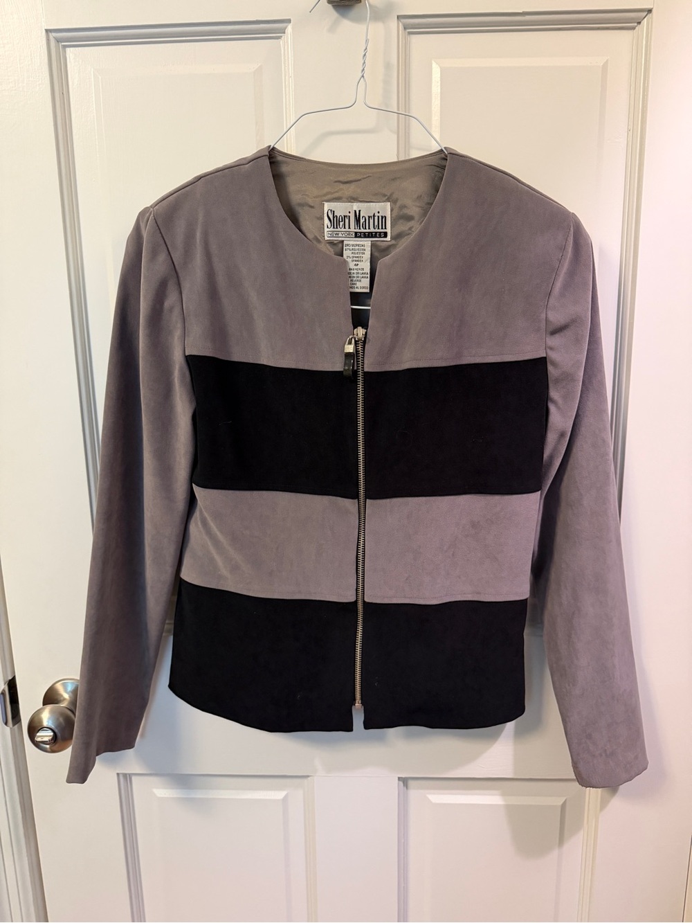 Two-Tone Suede 90s Vintage Zip Front Jacket in Gray and Black 4 Petite